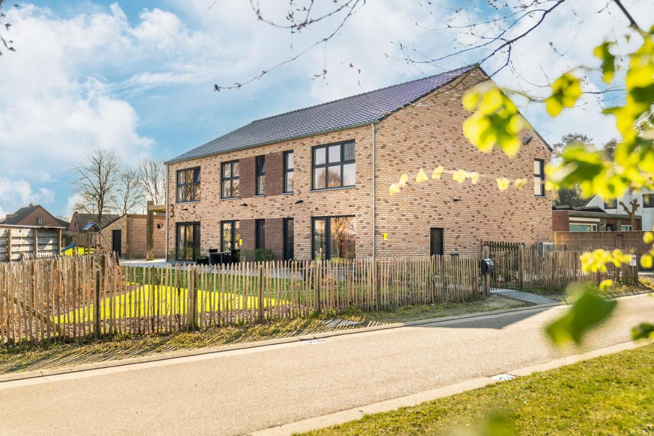 De Hoog Velden 12 Neerpelt Exterior foto